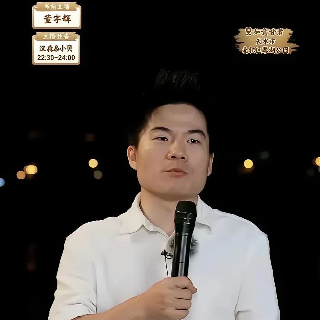 养狗人的好日子快到头了。  
明年起遛烈性犬不拴绳不戴嘴套，第一次警告，再犯拘