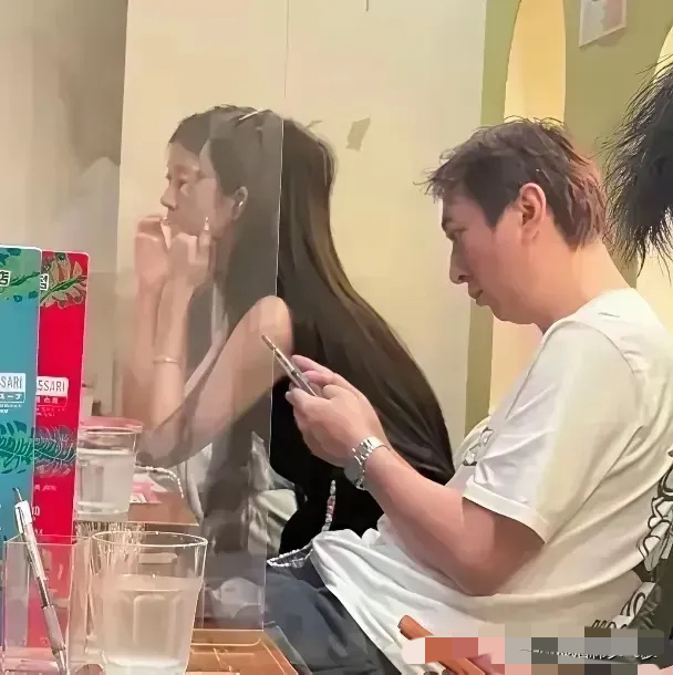 很久没有在电视上看到王校长了