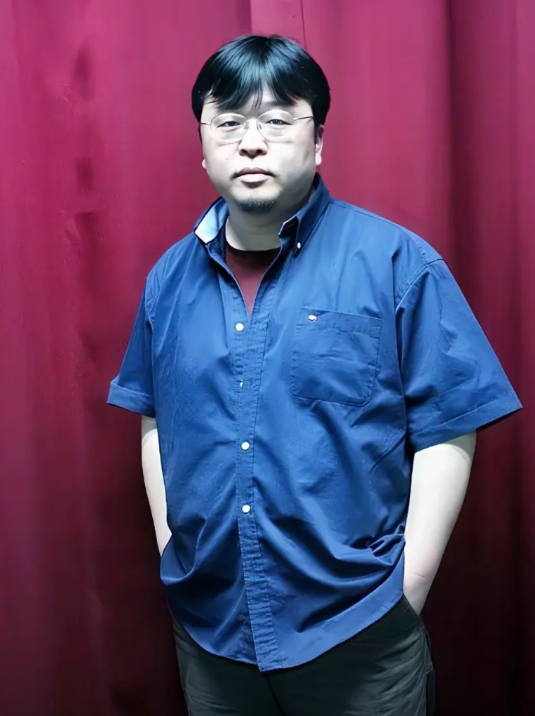 老罗被跨省抓捕、远洋捕捞的几率有多大？
老罗是有预防的，不然也不能放出这么狠的话