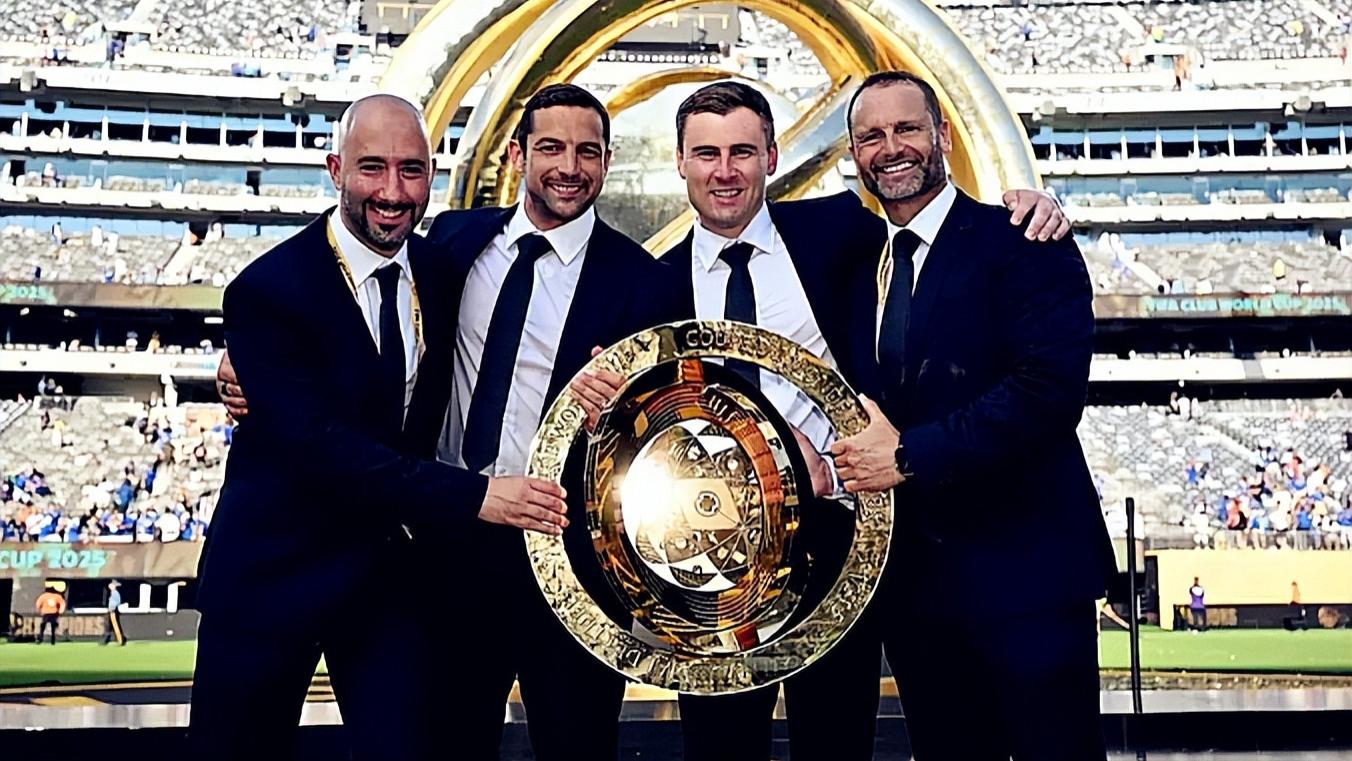 右路两大天王合体，切尔西两年之内夺英超？