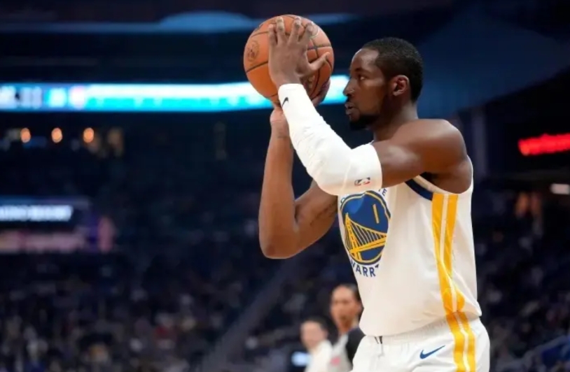 真有钢呀，库明加临时宣布不打，和科尔扛到底！
今天勇士大战雷霆，主力库里，巴特勒