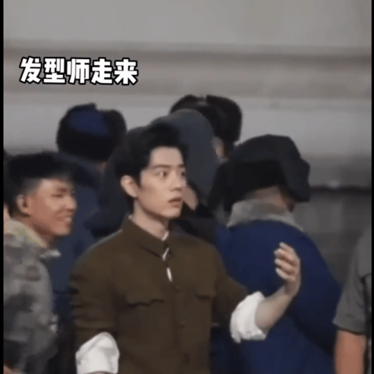发现没有？

顶流巨星肖战哪哪都好

就是有一点，可能他自己都没有发现，