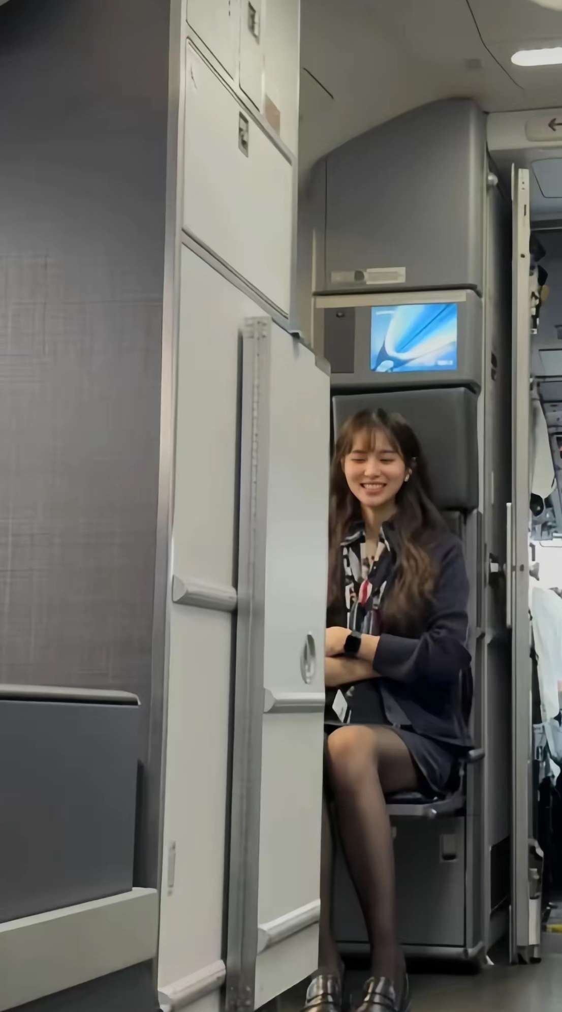 这是哪家航空的空姐呀？