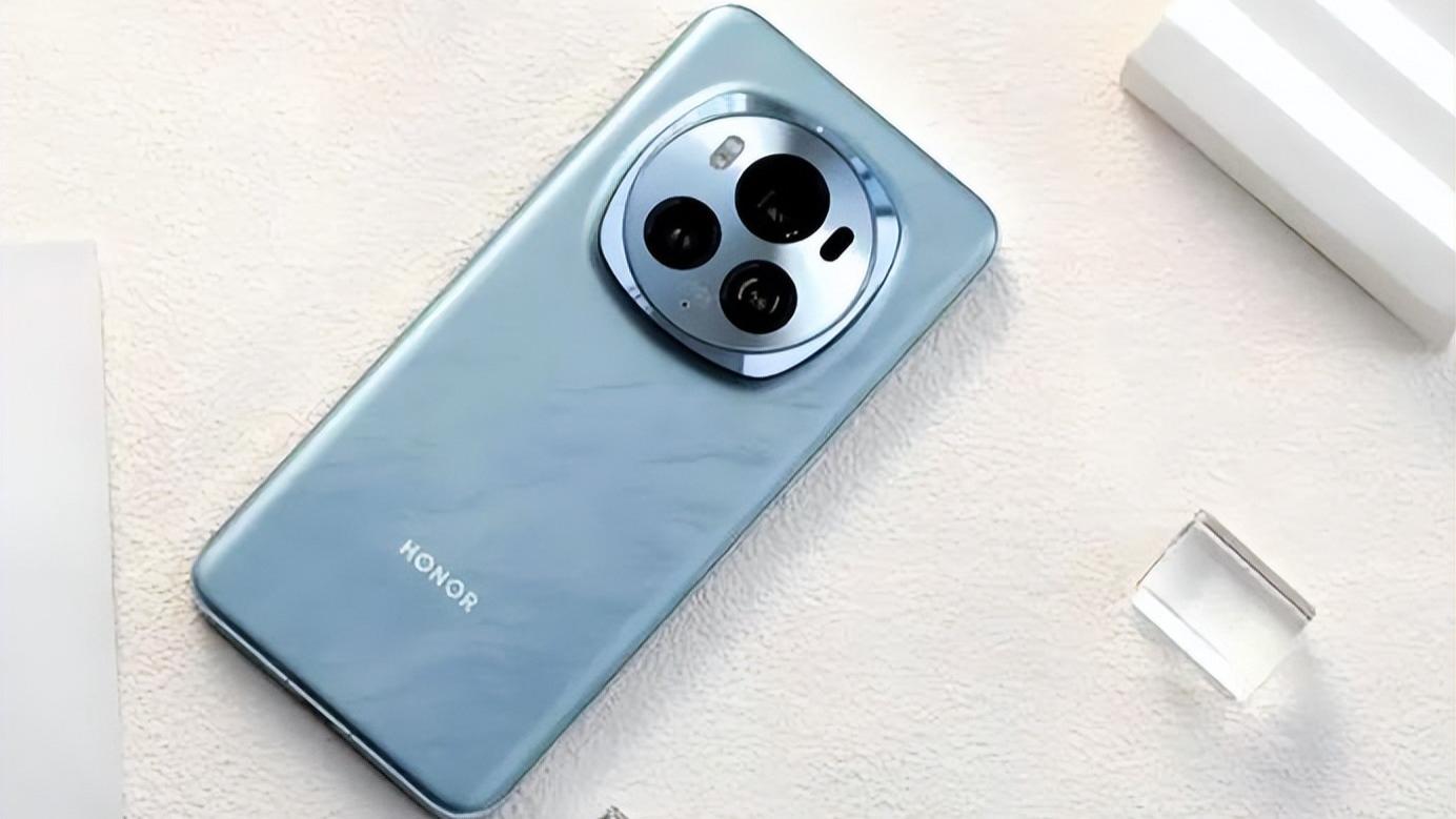 荣耀Magic6：年末捡漏之王，3000元内16GB+512GB旗舰体验