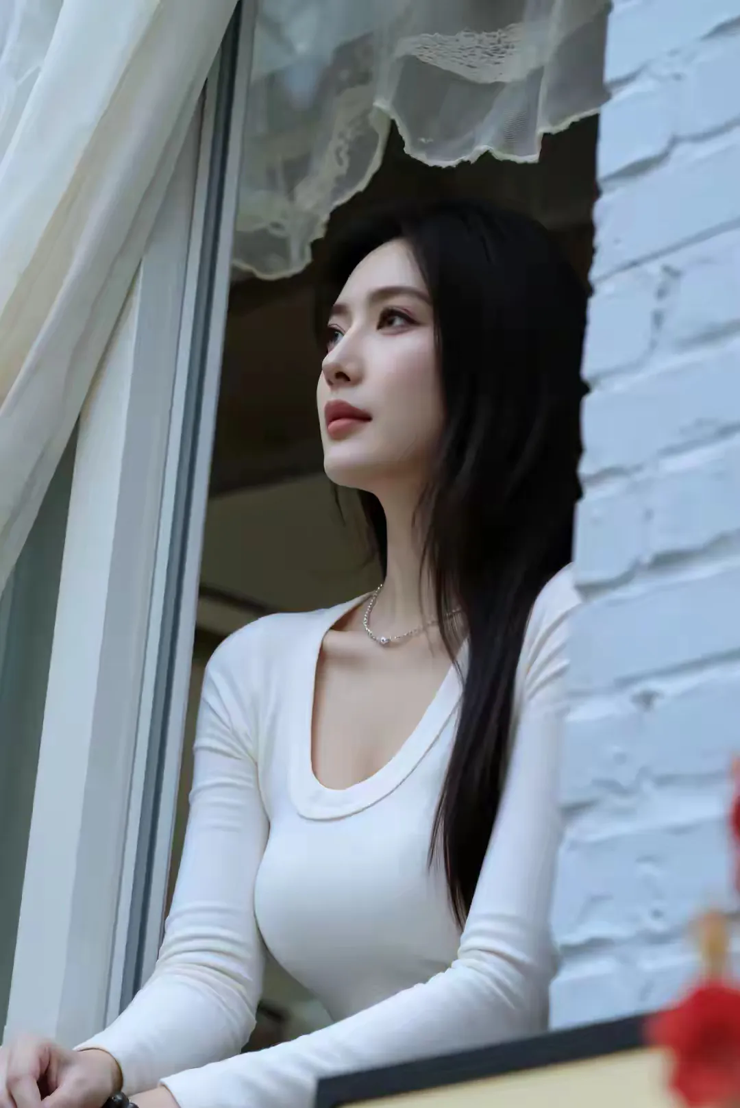 姑娘你心真大举这么大牌子，你这是在许愿吗？估计许愿池王八都会被吓跑！
