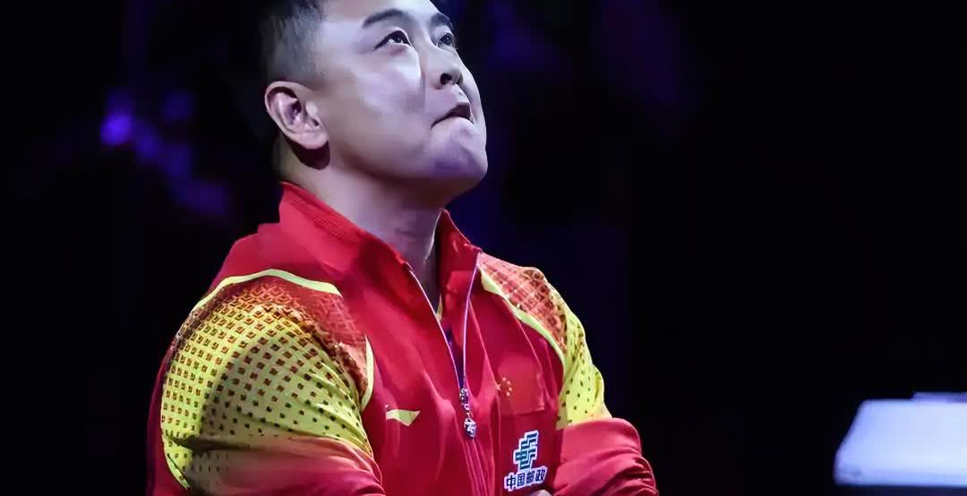 国乒男队主教练王皓感叹：这瑞典的大满贯赛，还能重演巴奥那一幕吗？

林诗栋如