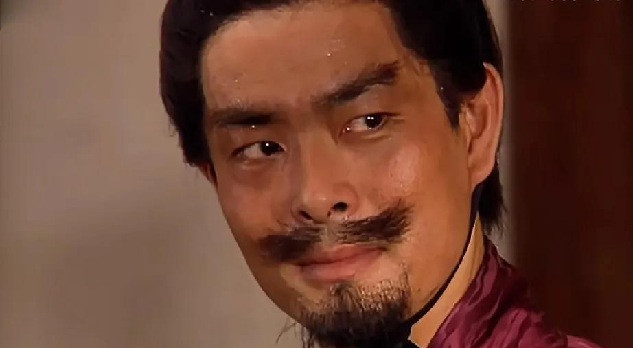 孙策挥剑斩下于吉头颅的瞬间，斩断的不仅是一个方士的性命，更是孙氏政权与江东本土势