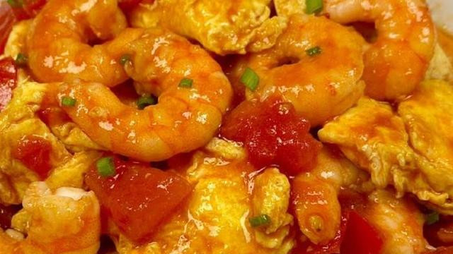 家常美味：酸甜鲜嫩的西红柿炒虾仁