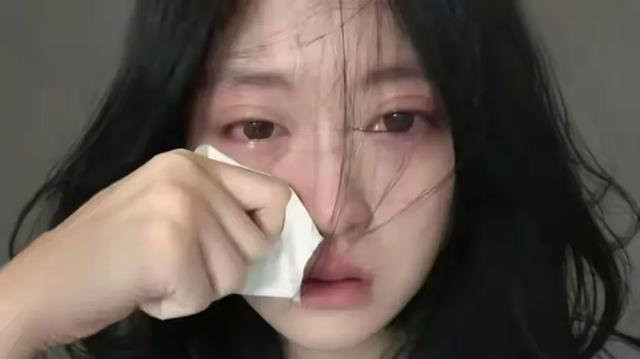 考研二战专业课从130分跌至10分，考生难以接受，上海大学回应