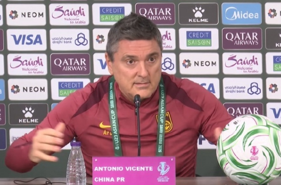 安东尼奥要是真能带队赢日本，那可比米卢进世界杯还解气！

别扯什么战术青训了，现