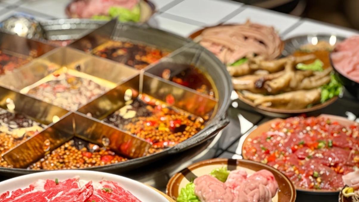 ​重庆/川渝：魔幻山城与巴适慢生活的双重魅力