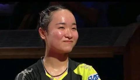 全网支持伊藤美诚，伊藤美诚果然牛逼又笑到了最后，桥本帆乃香不服也得服，伊藤美诚完