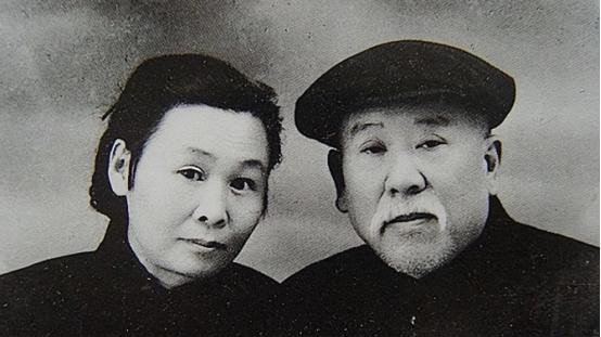 谢觉哉前妻过来做客，见到王定国时：感谢你对谢胡子照顾得这么好