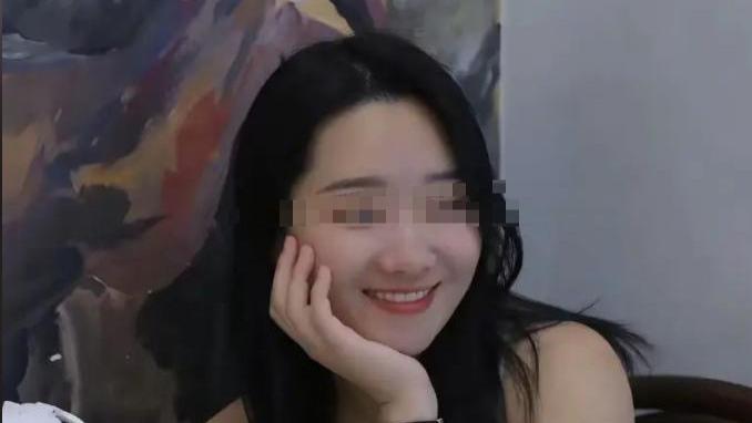 27岁女子在三亚被蛇咬身亡，因为医生不信是蛇咬，连转两家医院耽误治疗，遇蛇急救3步骤