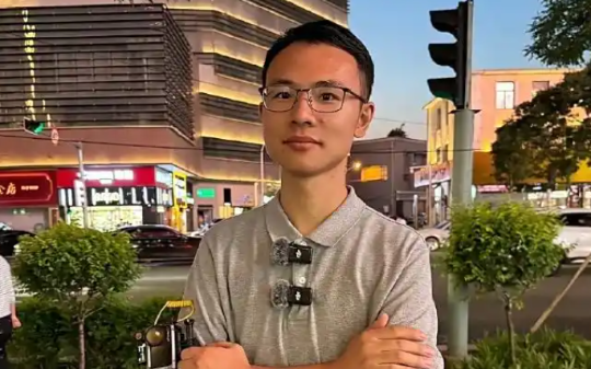 户晨风被全网封禁，其实是在预料之中，他将人分为“苹果人”和“安卓人”，煽动对立，其心可诛…