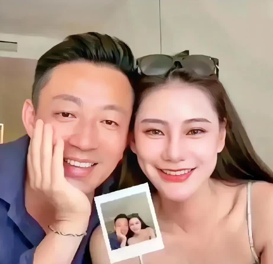 说真的，
我真理解不了，汪小菲和马筱梅如期举行婚礼，为什么会被批？难道就因为他