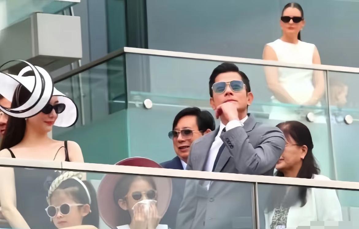现在！理解方媛了！
现在往回看，方媛的决定似乎才正确。
虽然如今郭富城是六旬老人