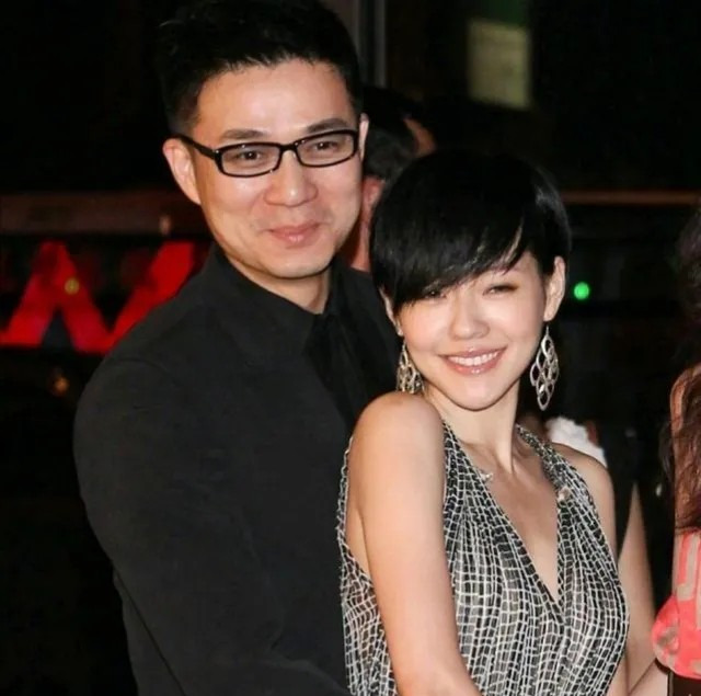 小S许雅钧离婚是真是假











天呐，小S和许雅钧到底离没离？简直