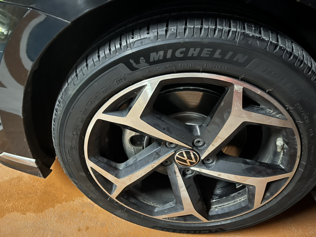 胎压复位怎么做
轮毂前后对掉了，胎压显示不正确