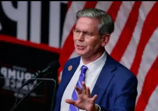 我们不买俄罗斯和伊朗的石油，美国就会放过我们吗？如果我们不买，俄罗斯和伊朗就会崩