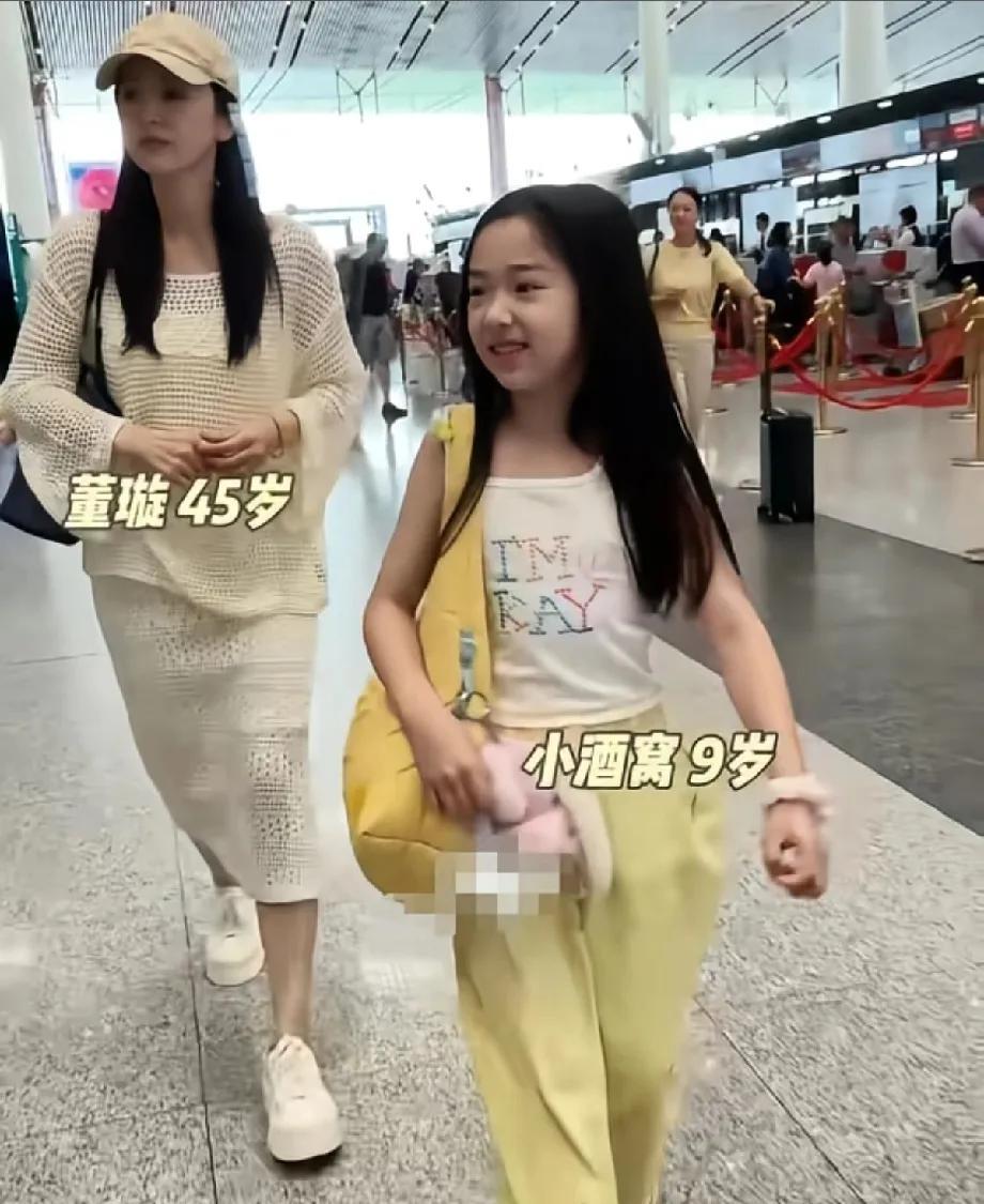     我发现娱乐圈离婚的，孩子大部分都跟了妈妈。普通人里 很多男人平时从来不管