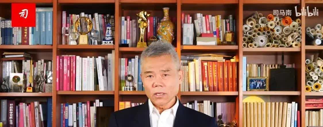 什么是贼喊捉贼呢？
2021年12月22日，司马南专门制作了一期视频，针对薇娅