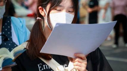 上海金山东领高中——上海高考解析：高考人数激增背后的升学压力