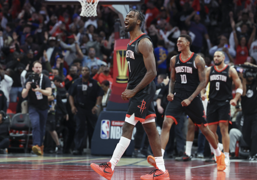在《The Athletic》的一篇新专栏中，名记John Hollinger提