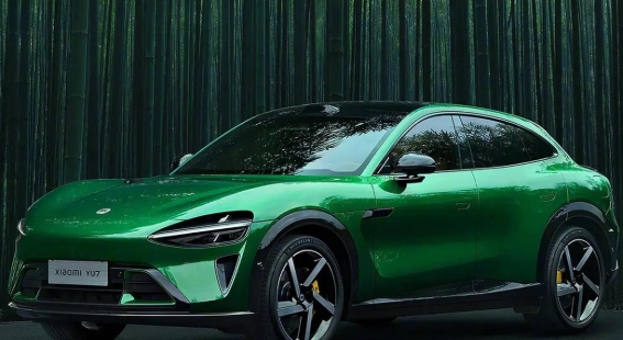 小米YU7的主要竞品为特斯拉Model Y等中高端纯电SUV车型。在价格方面，小
