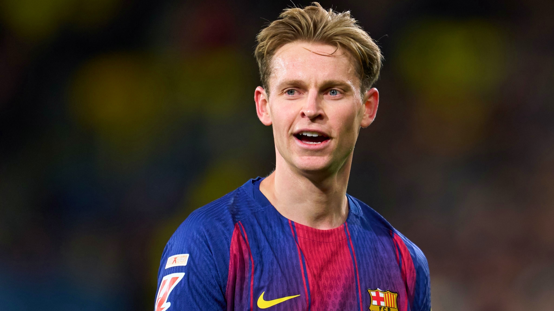 巴萨官方消息：中场球员弗伦基·德容在训练中右大腿远端股二头肌受伤。
检查结果确认