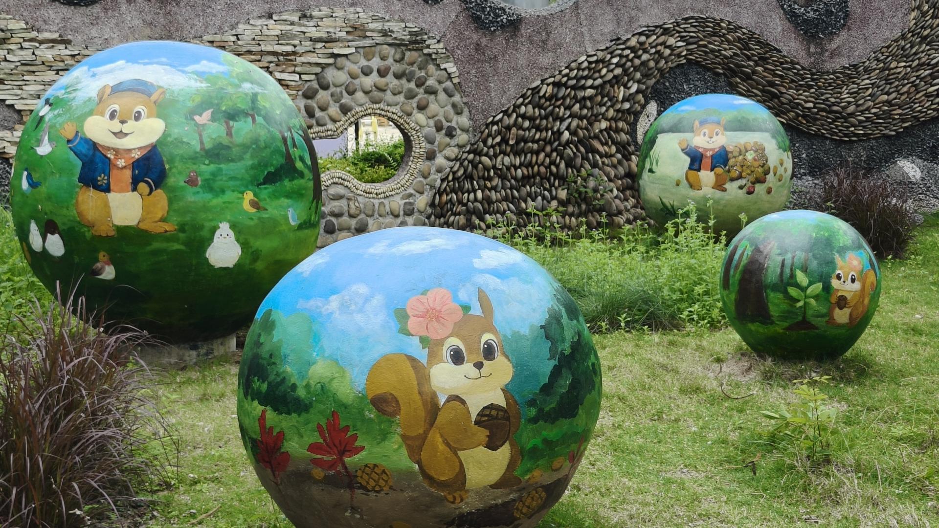 发现一处遛娃的好地方，广东第一家松鼠庄园，就在梅州市雁洋镇