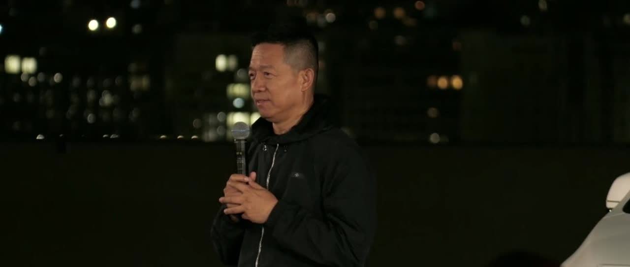贾跃亭8年巨献
FX Super One首发亮相
还是贾会计会玩啊！终结同质