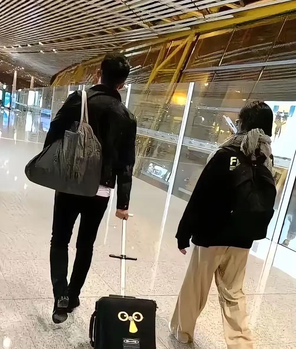 大S妈妈屡次被打脸











这几天真是让人心跳加速！大S妈妈这波操