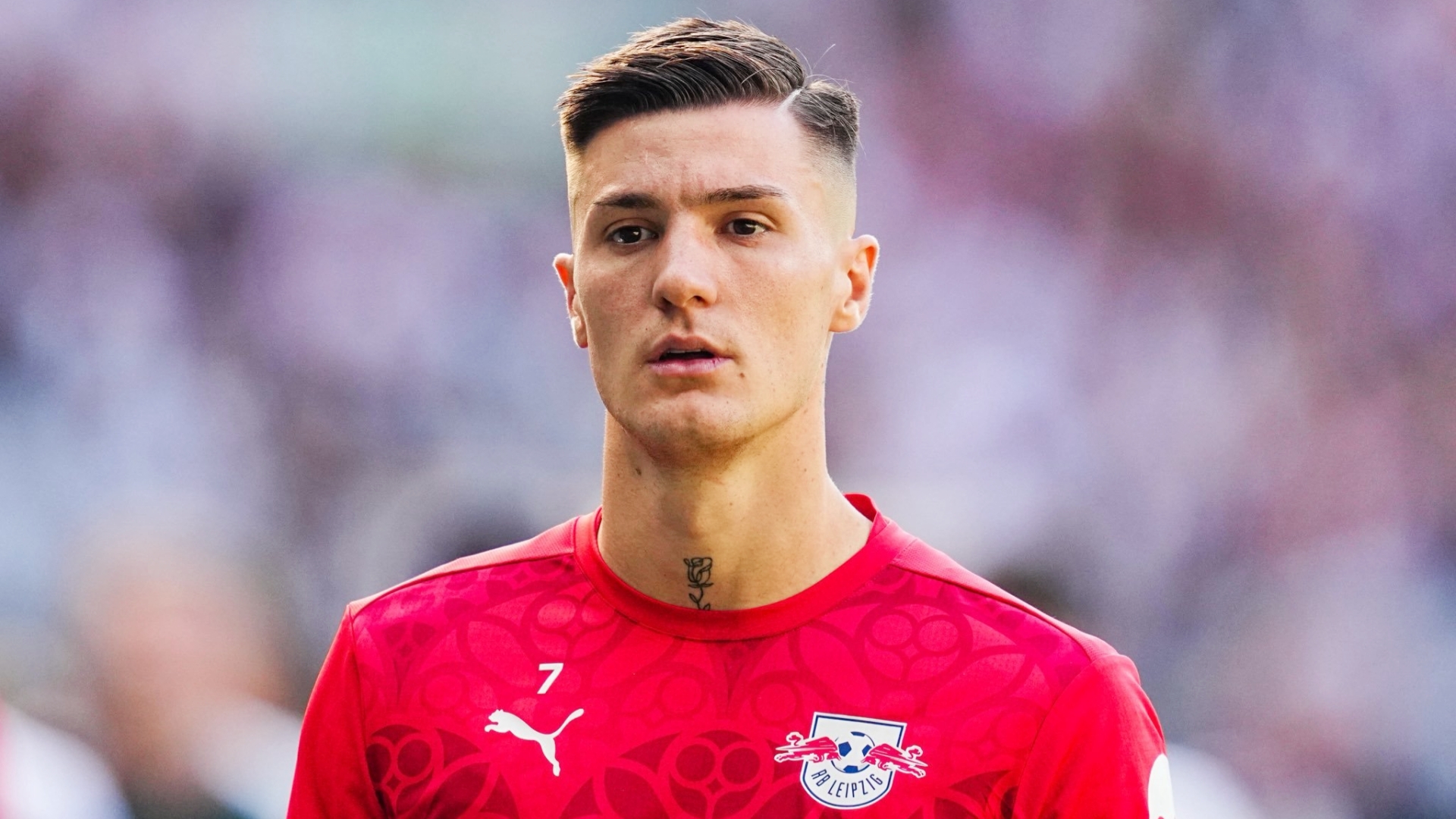 罗马诺表示，纽卡为塞斯科送上总价可达9000万欧的报价，8000万欧固定+100