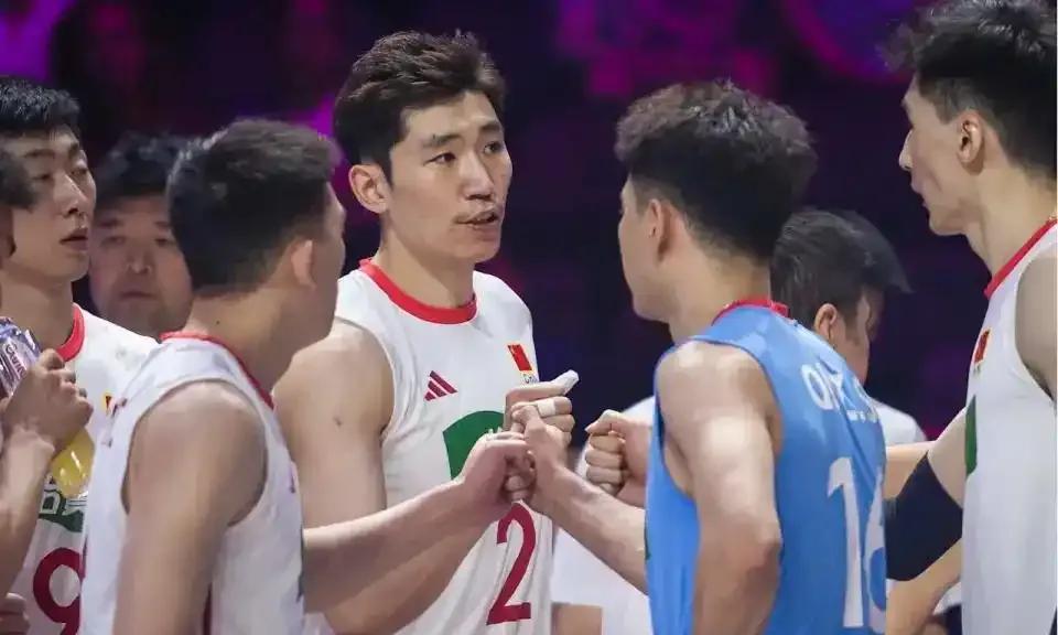 缺少“重炮”张景胤，中国男排4战4败，难求一胜，遭遇五连败！
       20
