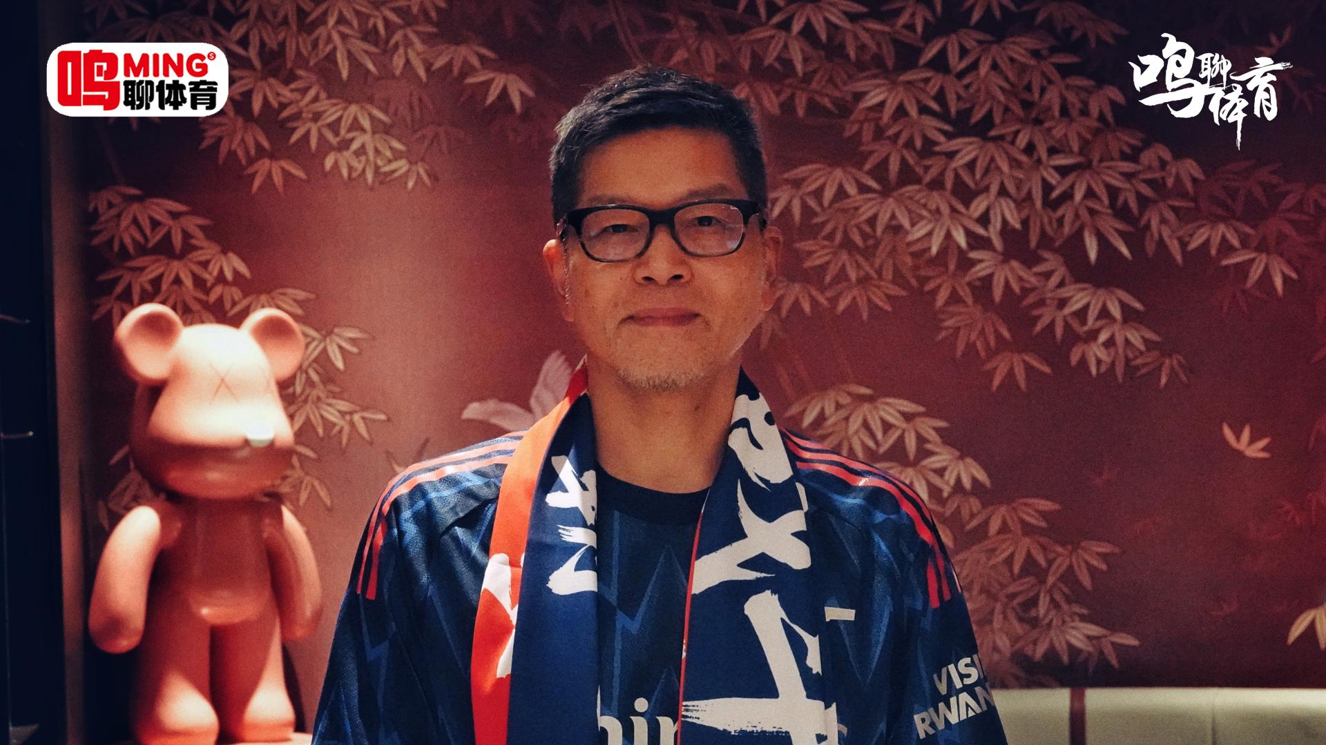 安华足球恳谈会独家专访足坛名嘴丁伟杰，首度公开点评蒲公英智慧足球青训计划，要发挥好媒体监督作用