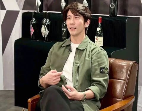 修杰楷演艺低谷欲退圈 私藏200瓶红酒的酒窖曝光
