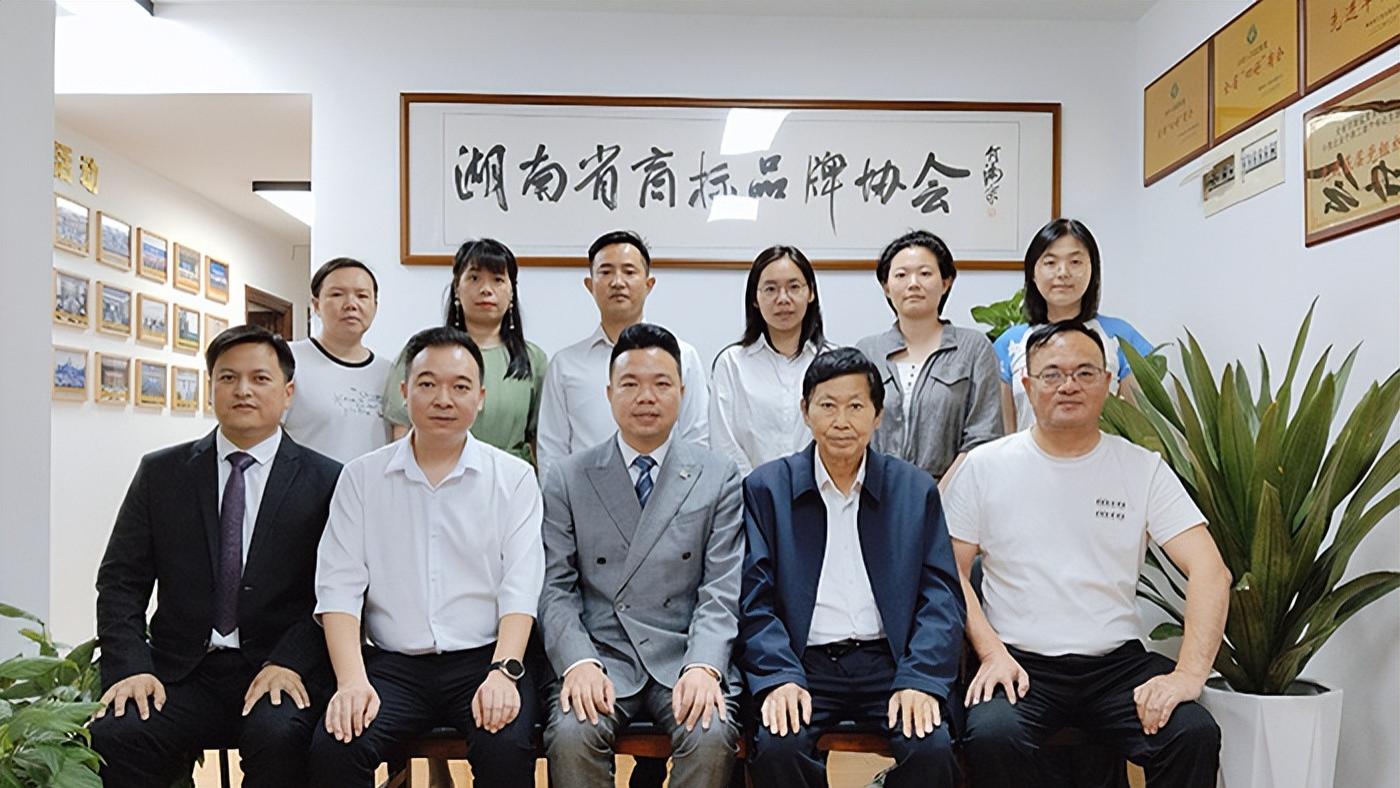 朱增辉会长受聘为“湖南米粉推荐官”