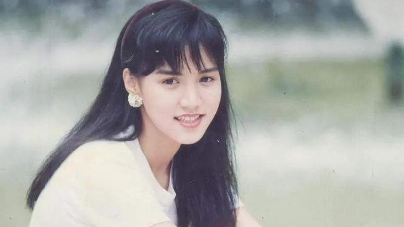 78年提干探亲，提罐头去感谢公社书记，他留我吃饭帮我吃出个对象