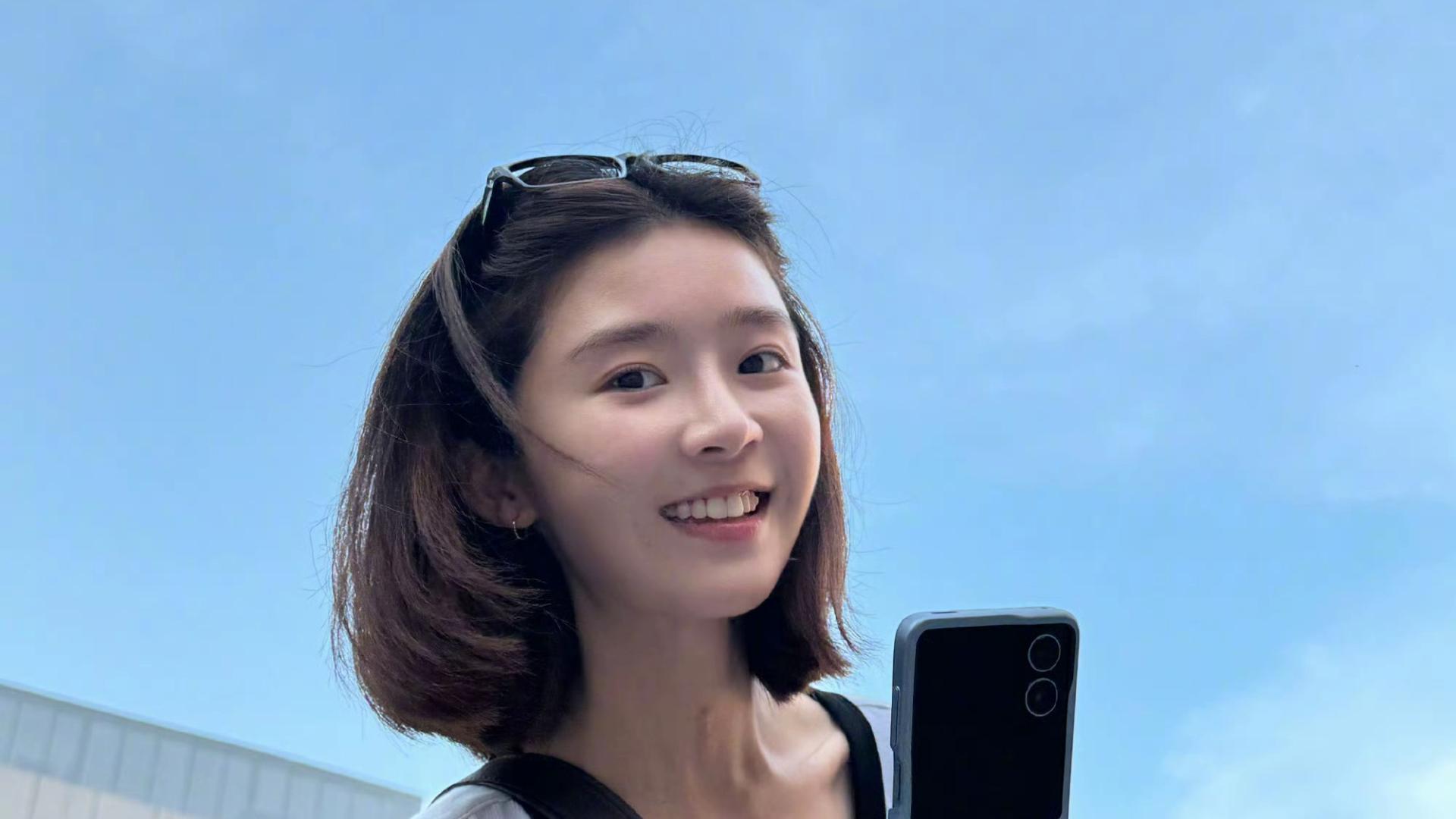 于朦胧去世第3天，宋伊人无辜遭网暴，连夜删评不一定是心虚