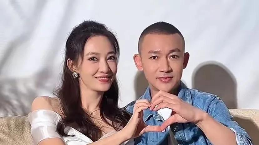 聂远老婆生图太能打！怼脸拍水灵到窒息，网友：这哪像当妈的人