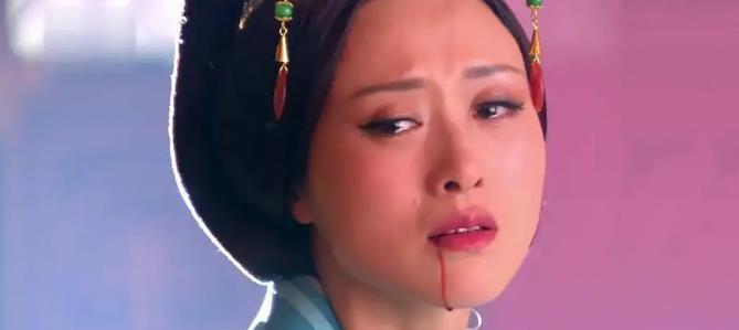公元前88年，刚刚侍完寝的钩弋夫人，还沉浸在汉武帝的柔情里。不料，汉武帝大手一挥