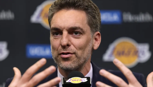 加索尔话里有话啊

湖人名宿加索尔近日接受ESPN采访时谈到了新赛季，他说：“这