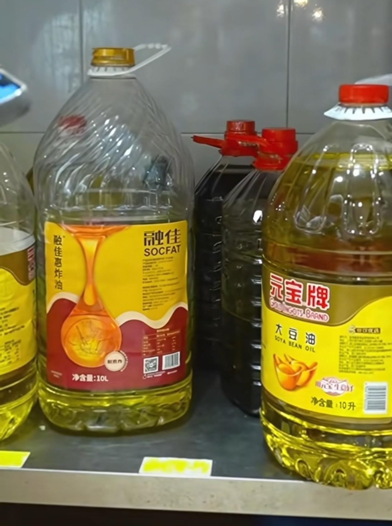 本来还挺同情西贝的，因为罗永浩随手发的一个评论，陷入了这么大的自证舆论风波，结果