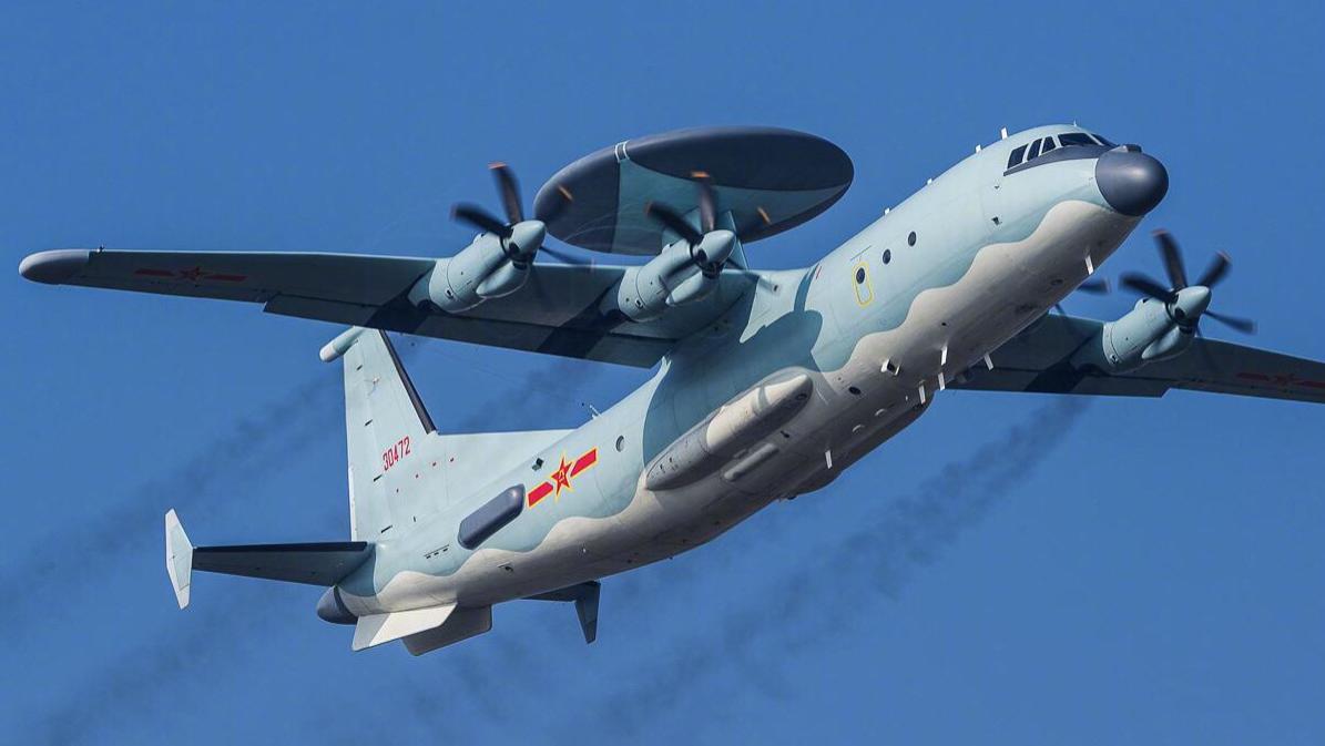 台岛东部爆发激烈对峙，空警500亮剑台东，台军F16紧急升空