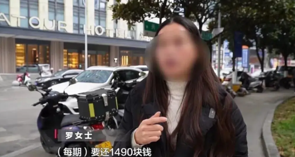 贵阳，女子去美容院整容，店员跟她说，花600块去掉抬头纹，可以防小人，还可以招财
