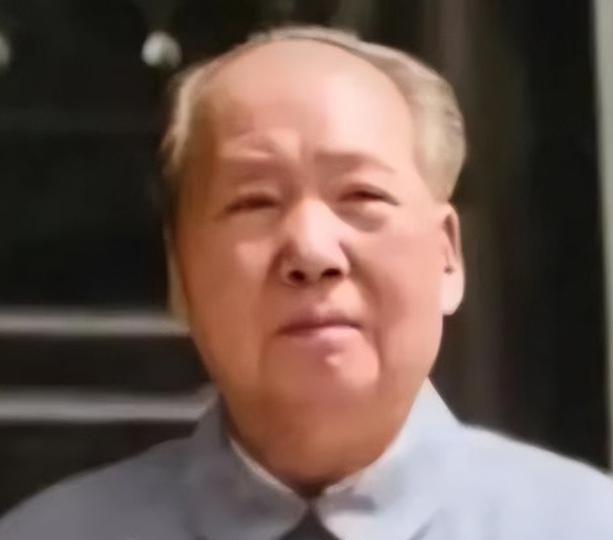 1975年，已经82岁高龄的毛主席突然问身边的人：“功德林里，还有国民党战犯吗？