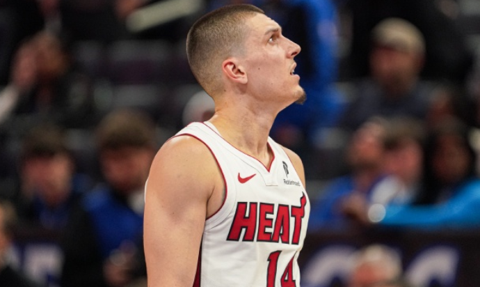 斯波怒批“最后6分钟已放弃”，热火斗志危机比28分惨败更刺眼