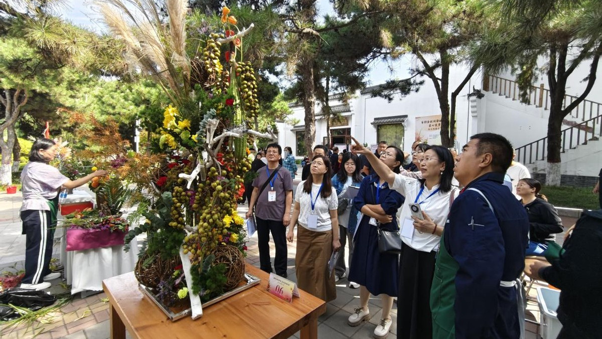 保定：颂华诞、展风采，70余名园林花艺工匠同台竞技