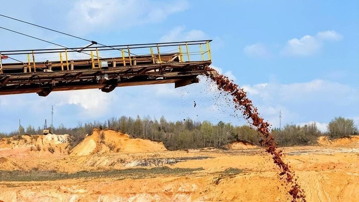 3834吨稀土偷运美国，2国辜负中方信任，中方做了个29年来大决定